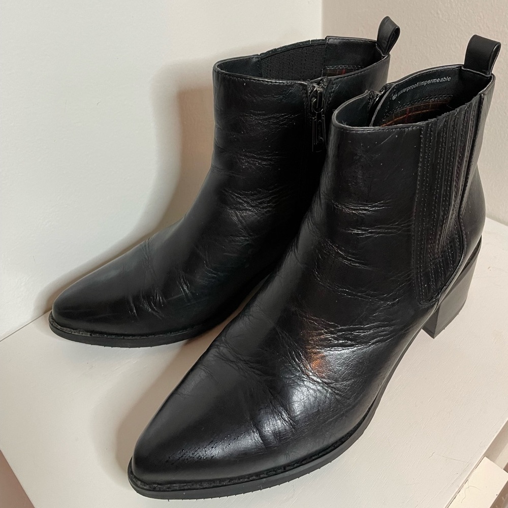 Blondo Waterproof Size 10
